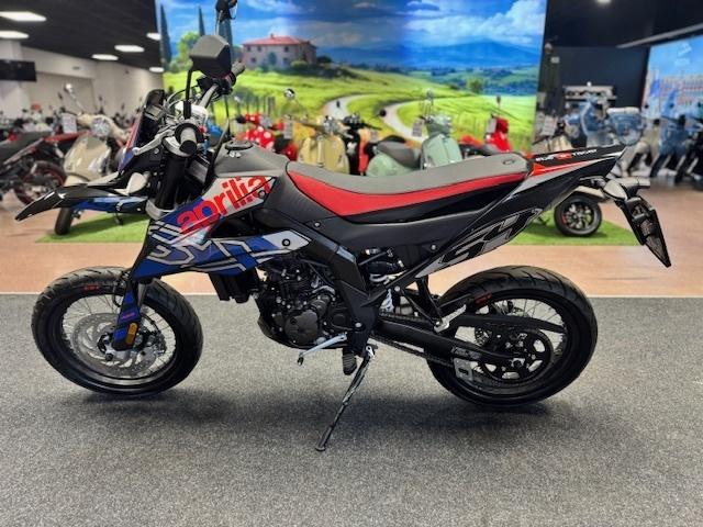 Aprilia SX 125 E5 SILVER ALIEN  