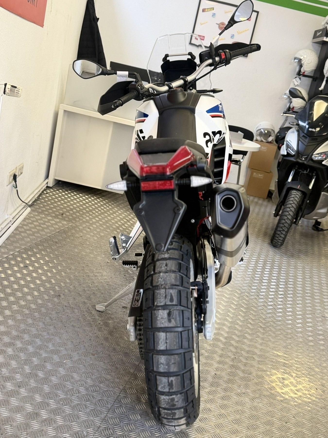 Fahrzeug-Bild 7