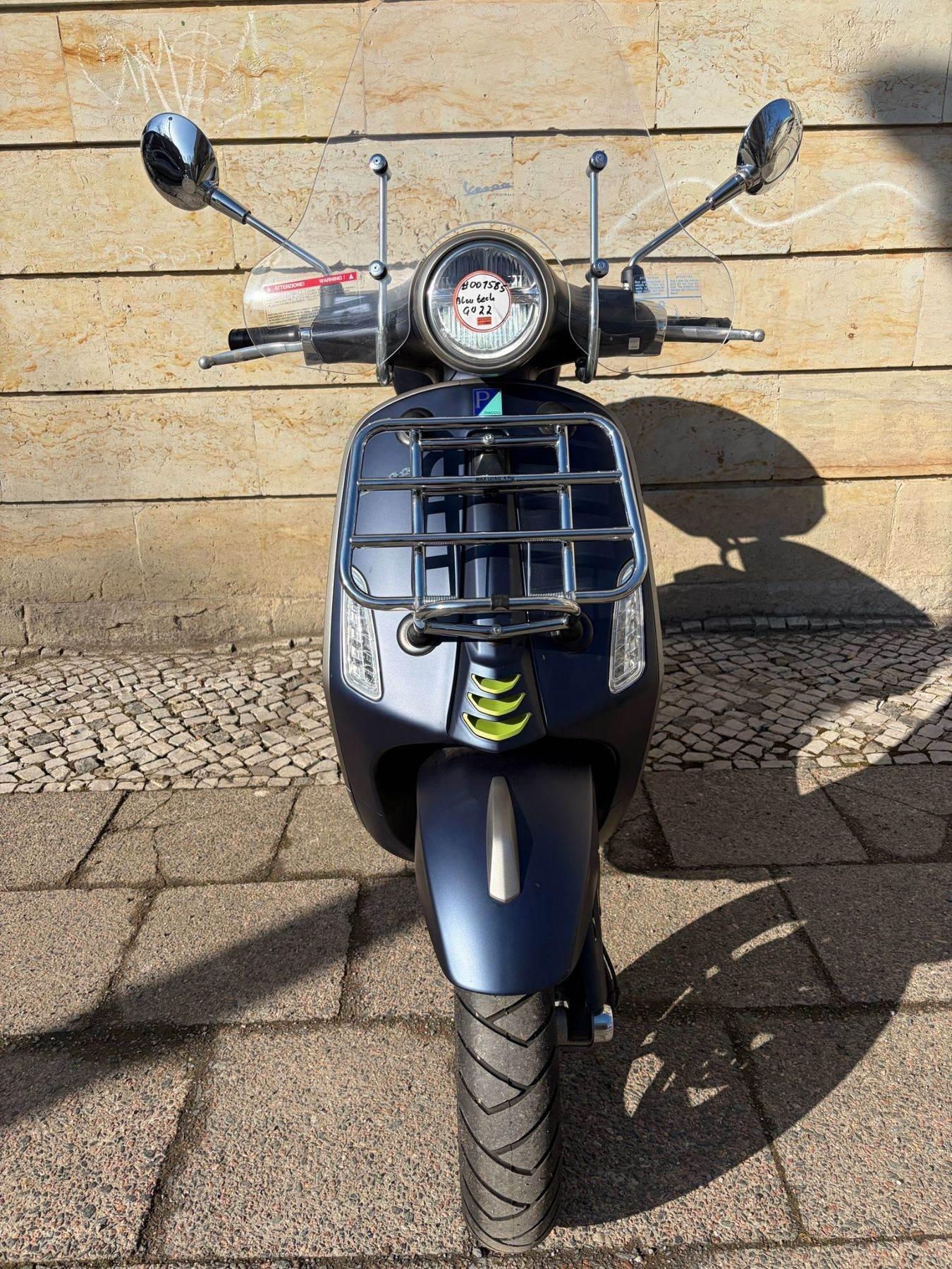 Vespa Primavera 50 ccm TECH