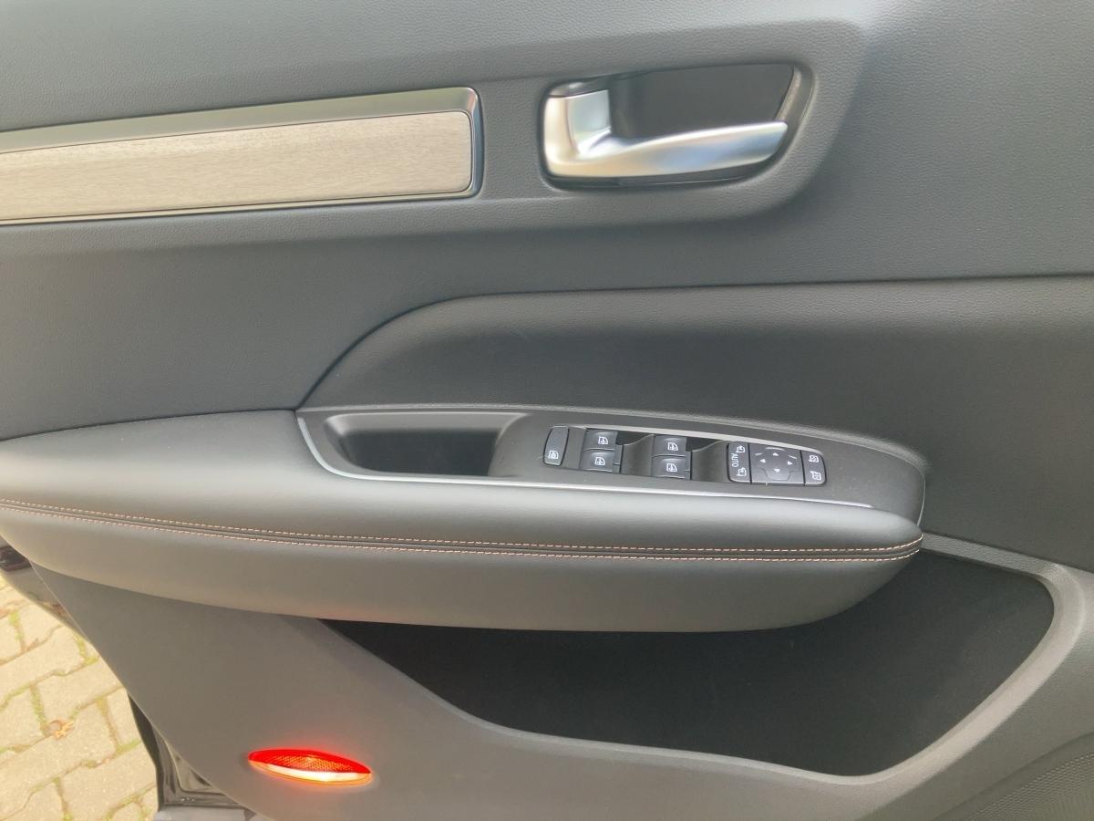 Fahrzeug-Bild 12
