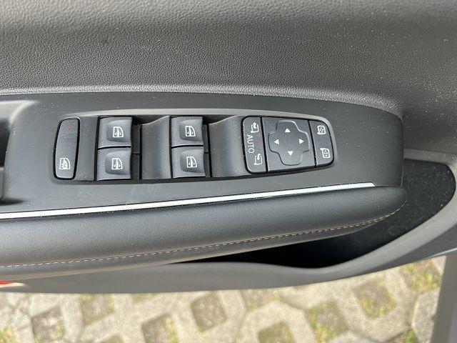 Fahrzeug-Bild 13