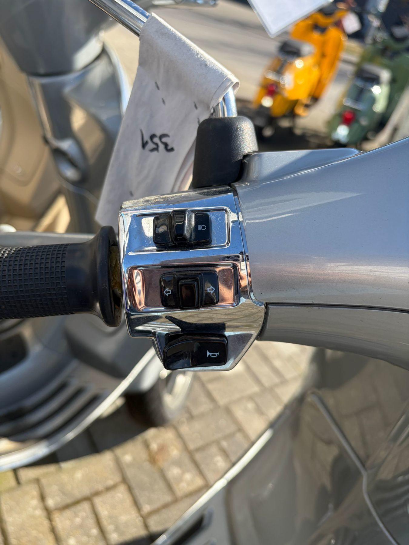 Fahrzeug-Bild 4