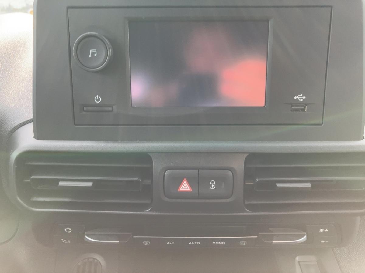 Fahrzeug-Bild 11