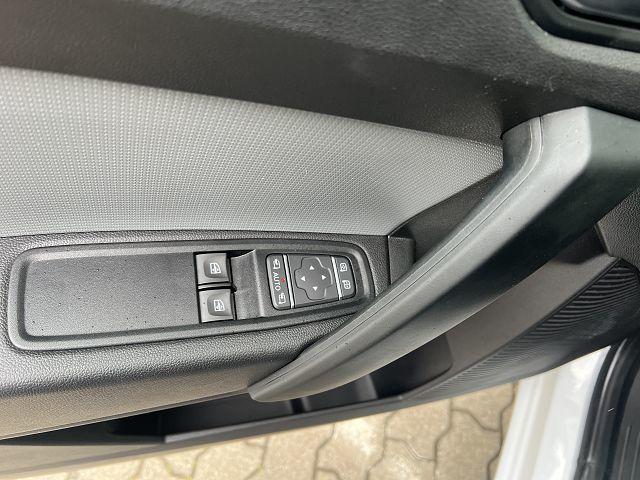 Fahrzeug-Bild 8