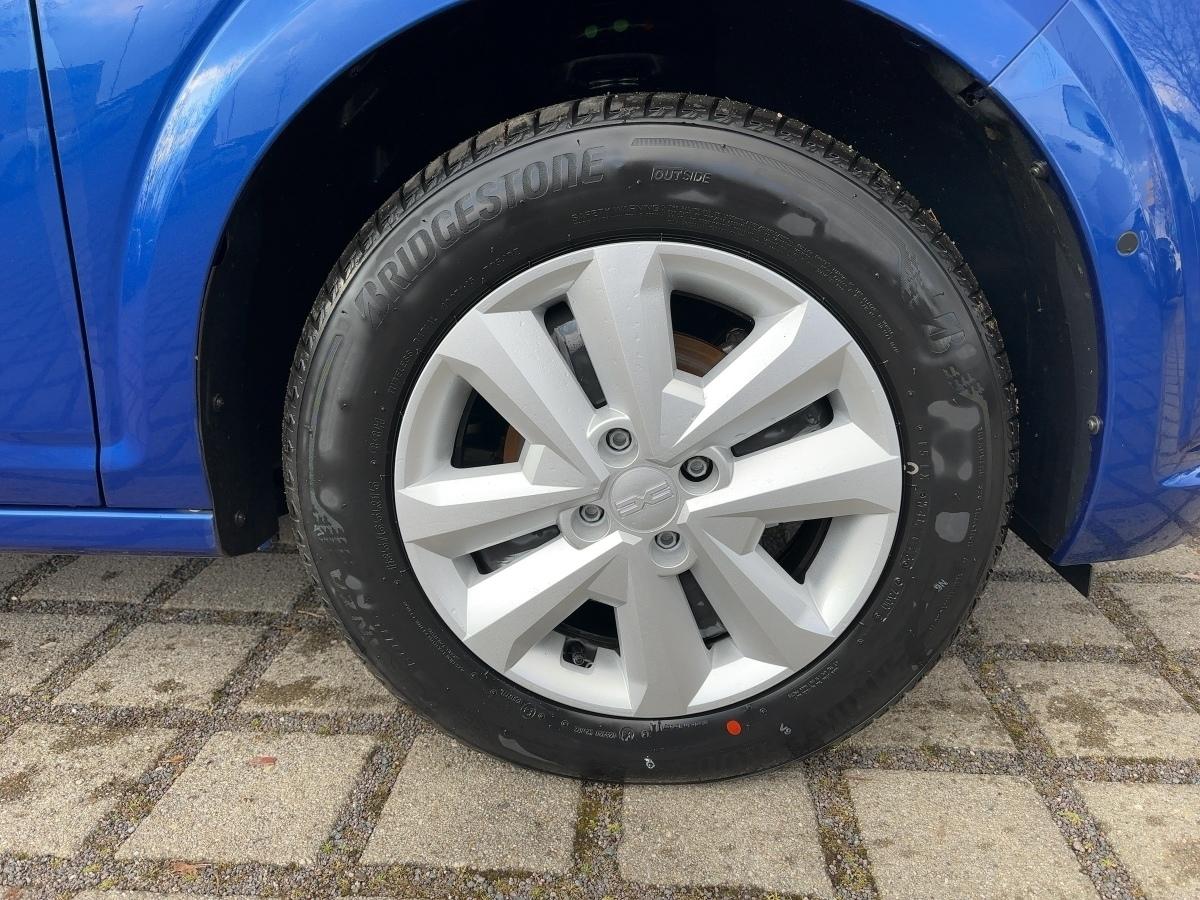 Fahrzeug-Bild 6