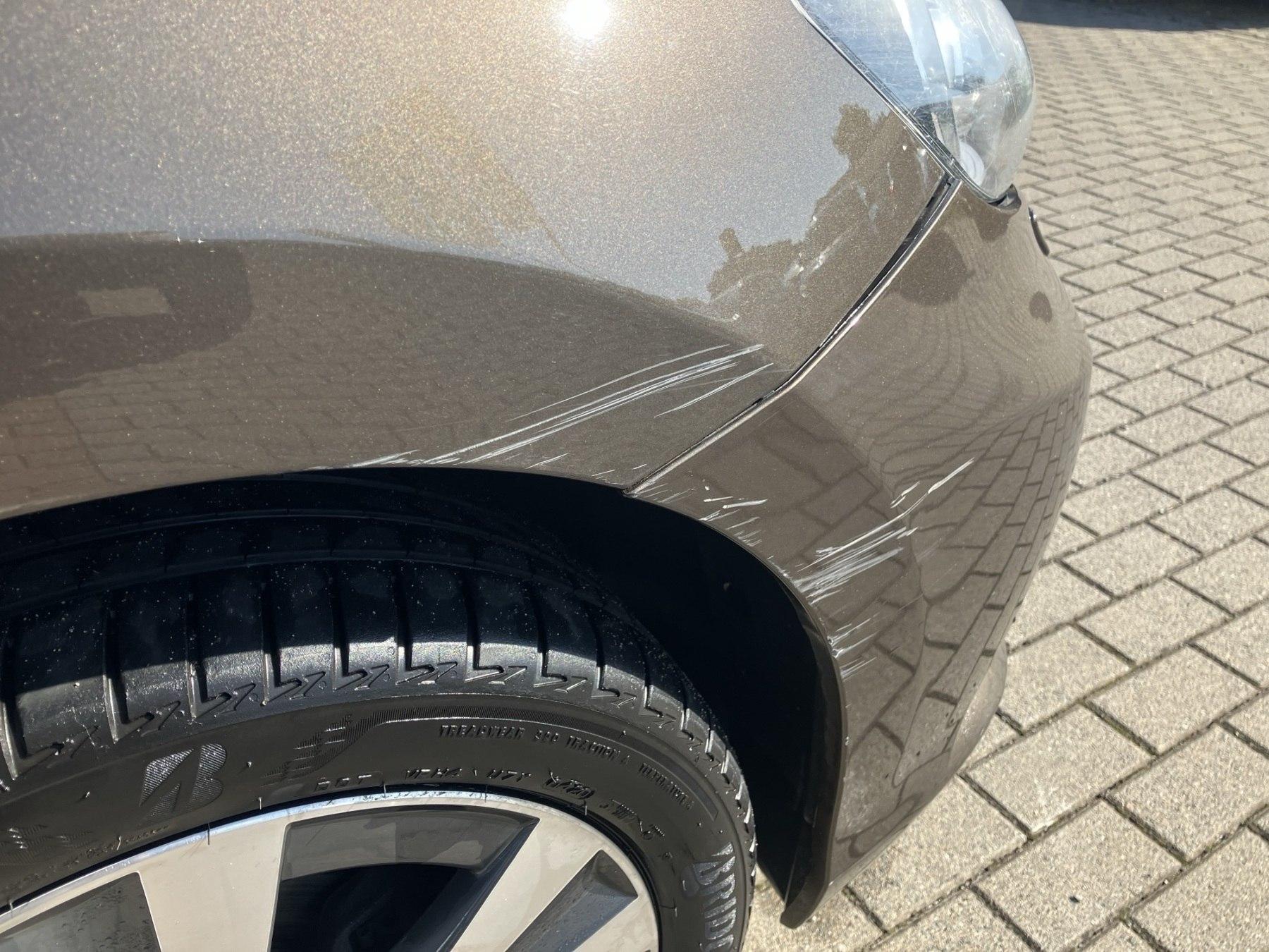 Fahrzeug-Bild 8