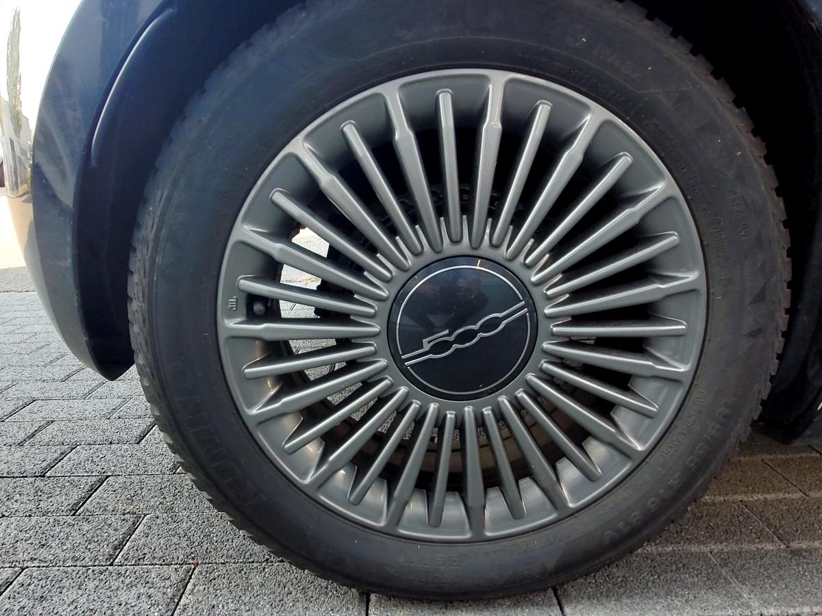 Fahrzeug-Bild 6