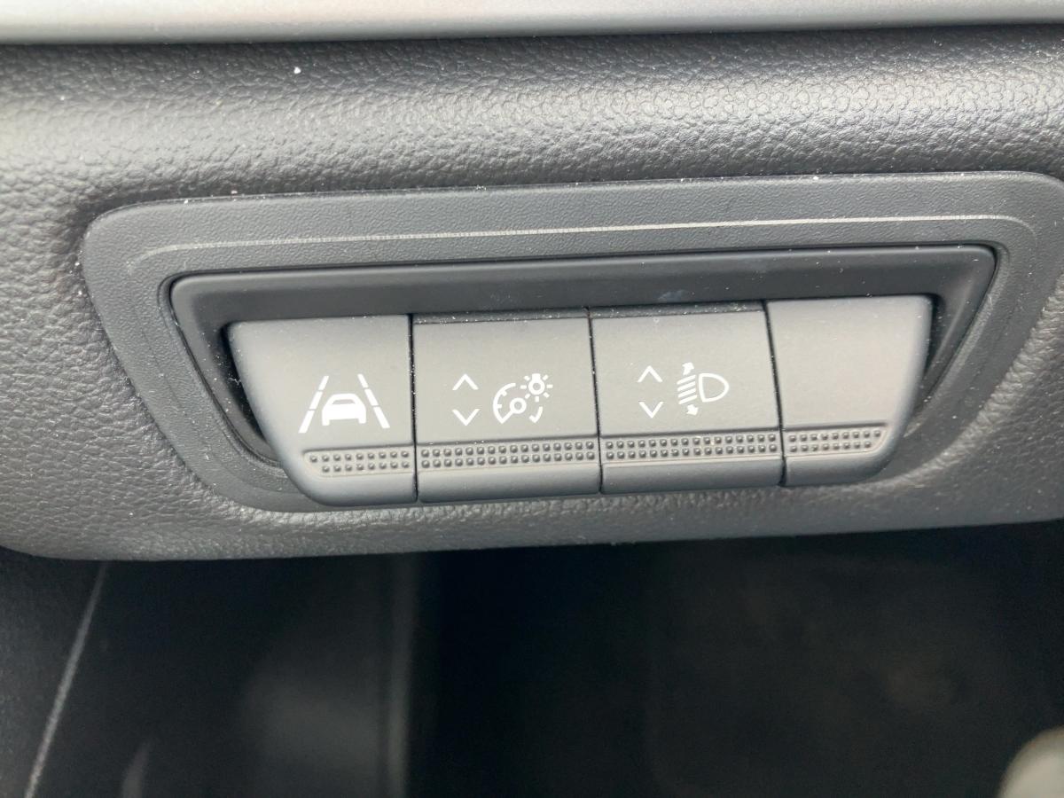Fahrzeug-Bild 14