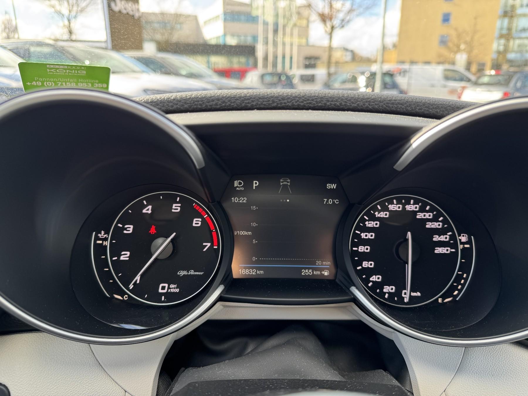 Fahrzeug-Bild 9