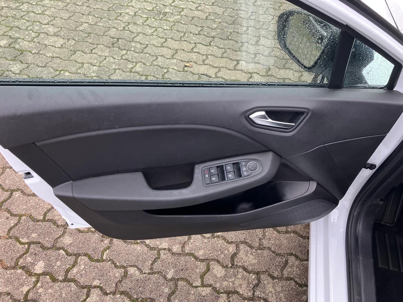 Fahrzeug-Bild 9