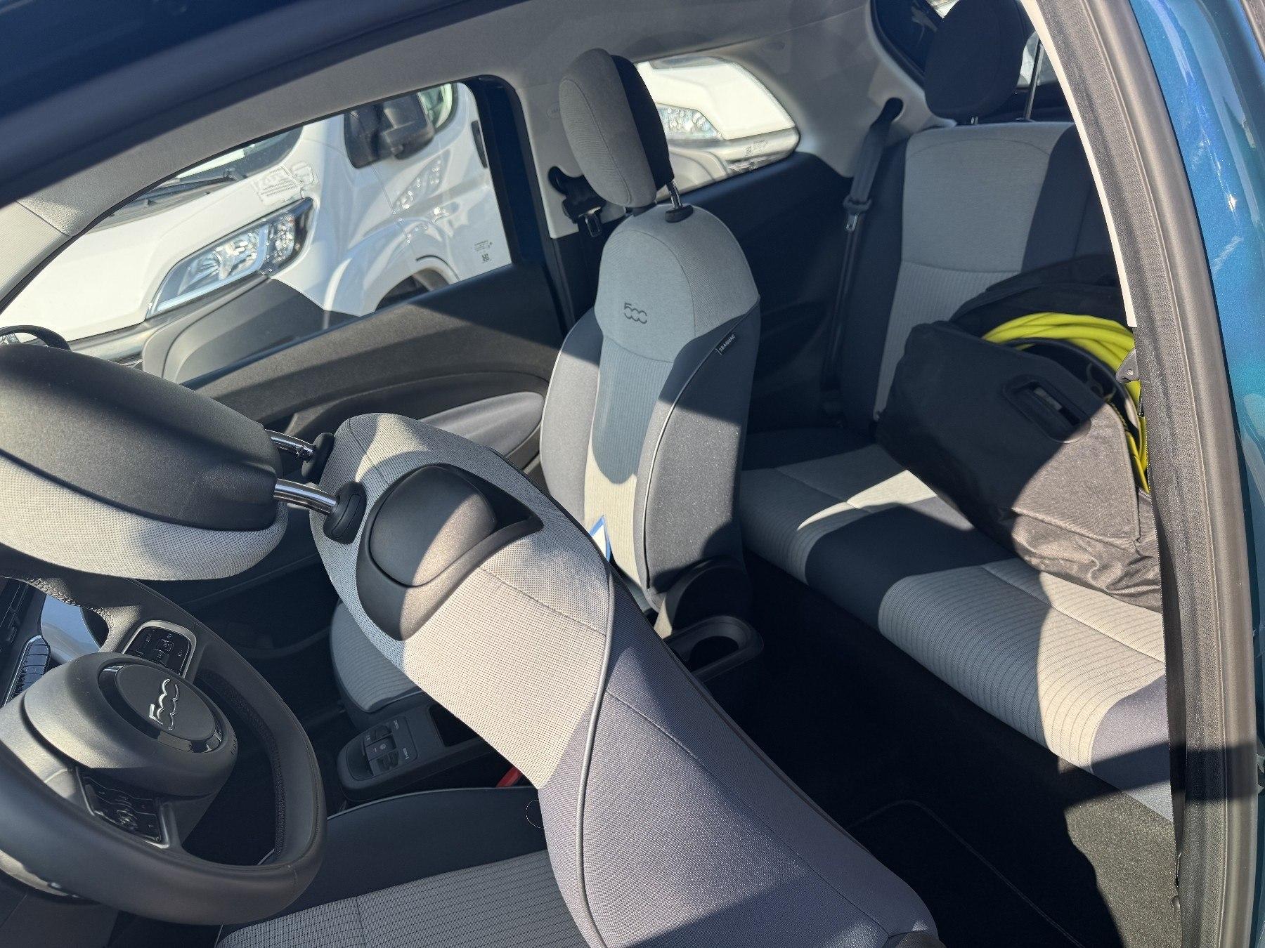 Fahrzeug-Bild 6