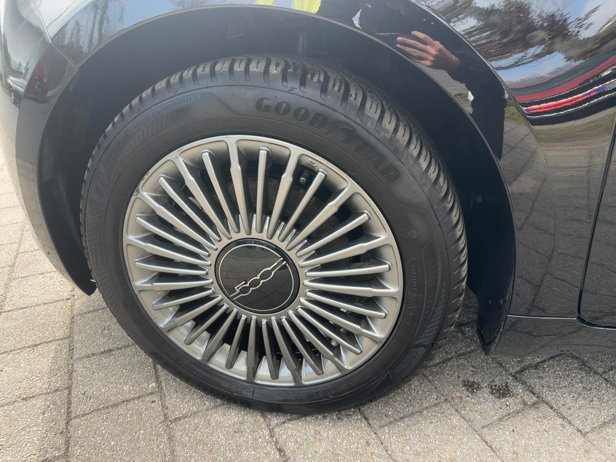 Fahrzeug-Bild 6