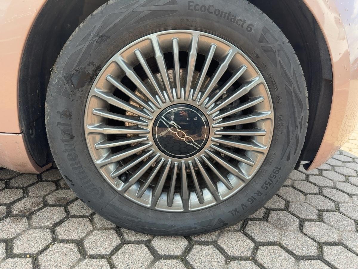 Fahrzeug-Bild 6