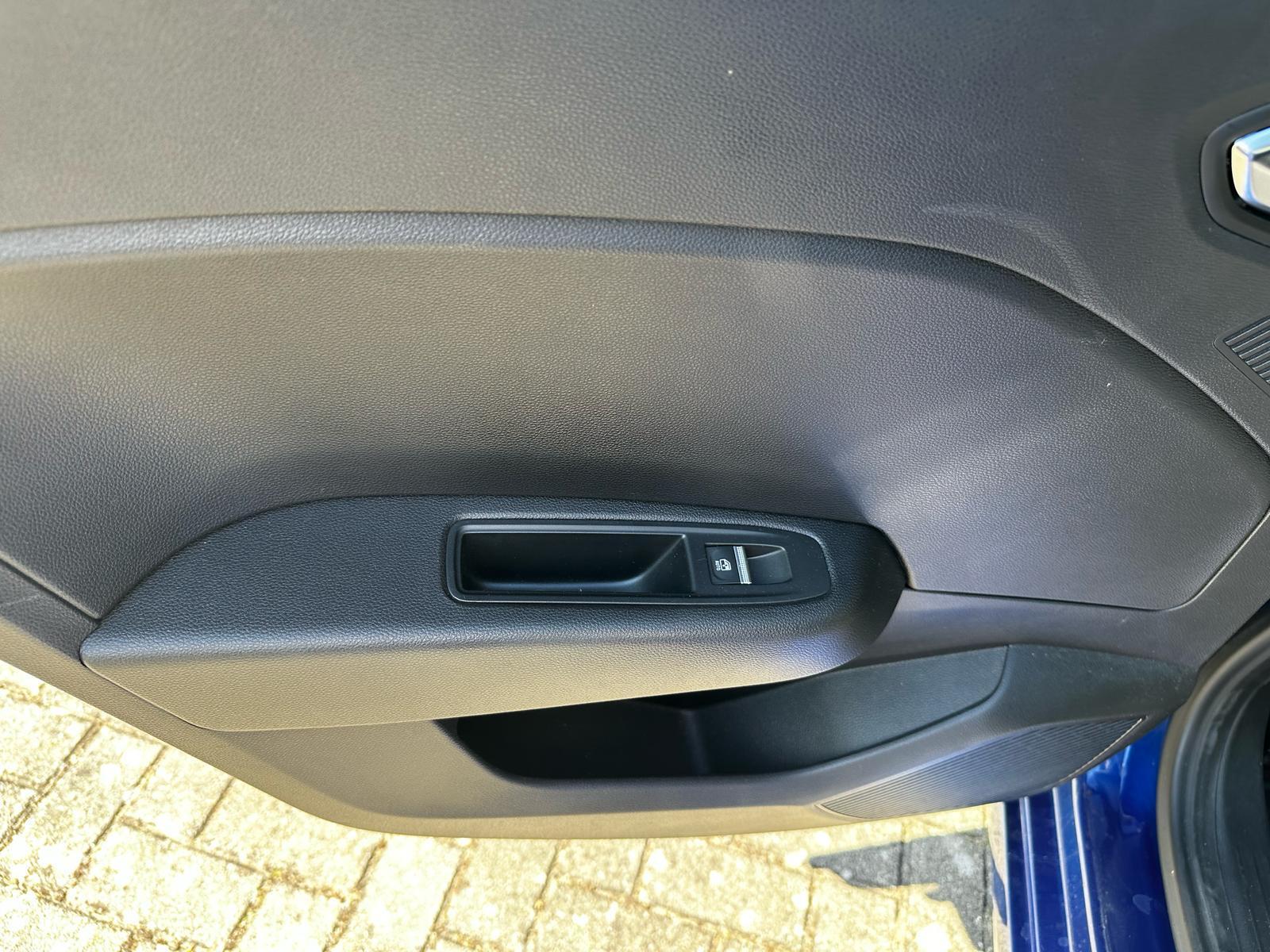 Fahrzeug-Bild 8