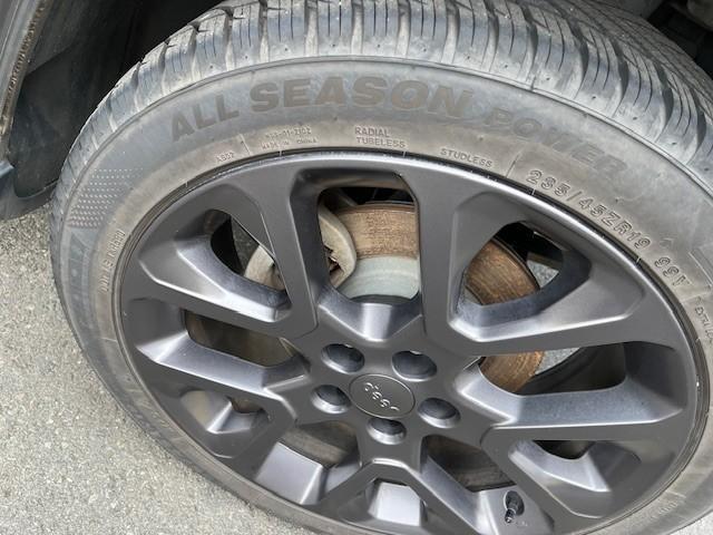 Fahrzeug-Bild 14
