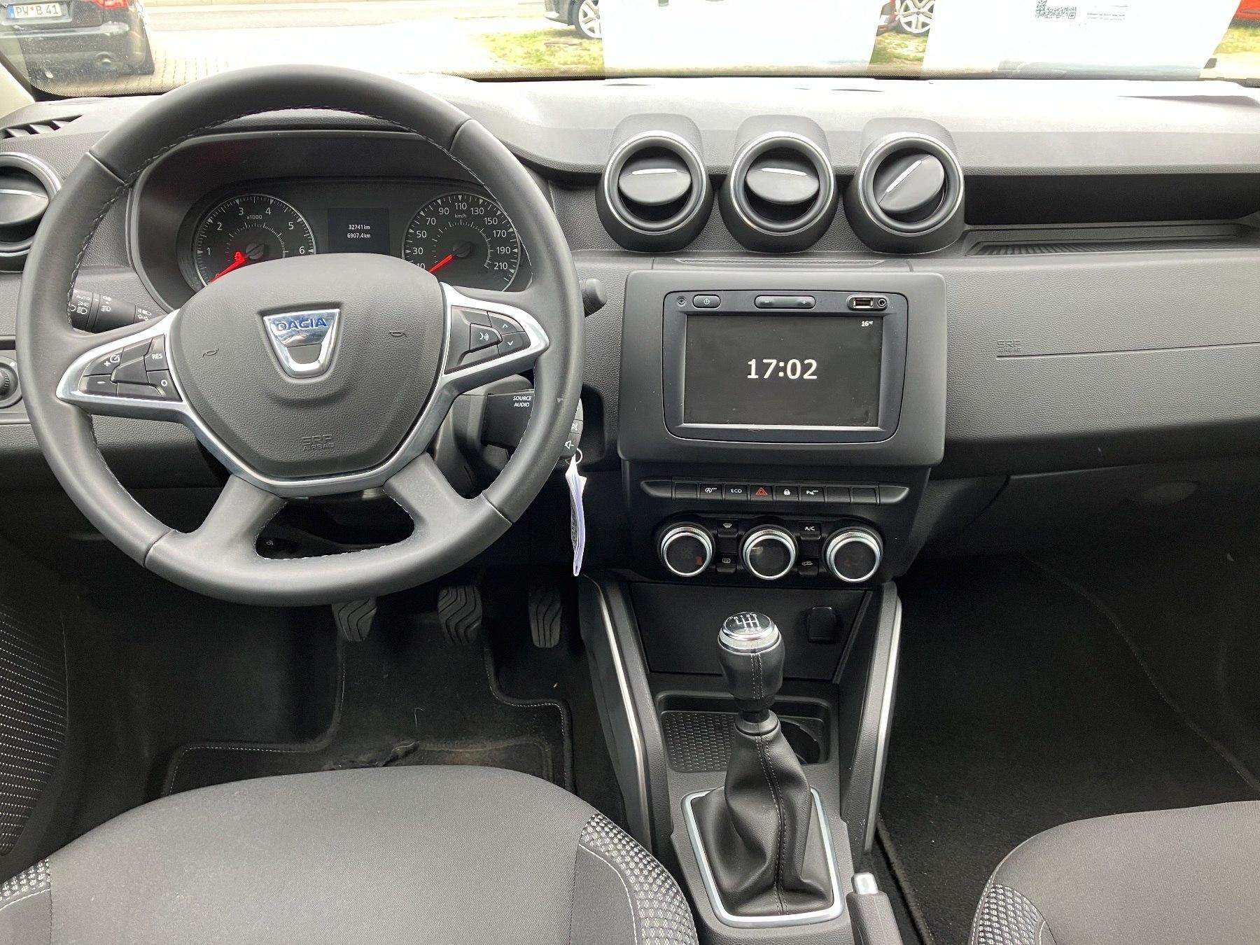 Fahrzeug-Bild 11