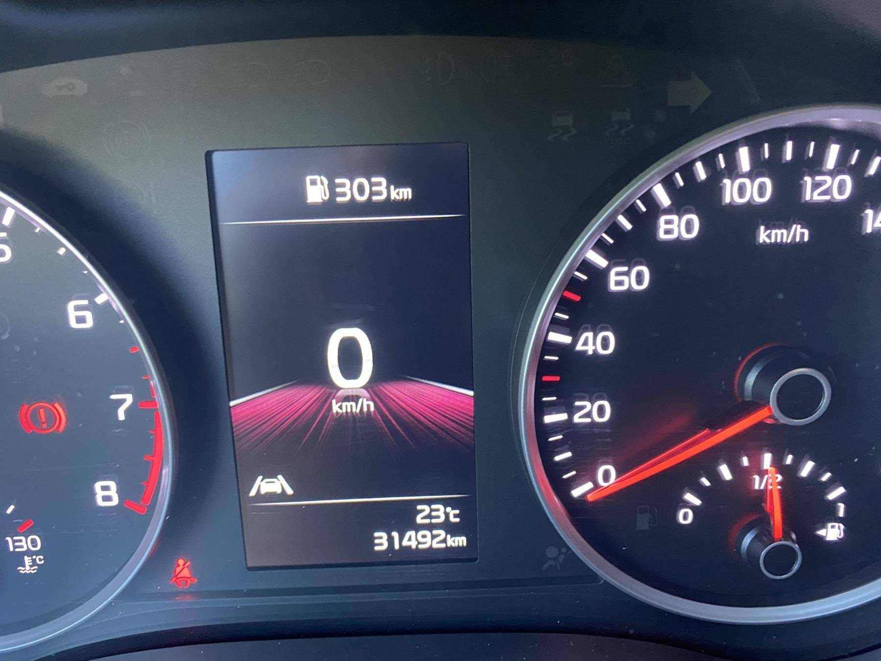 Fahrzeug-Bild 11