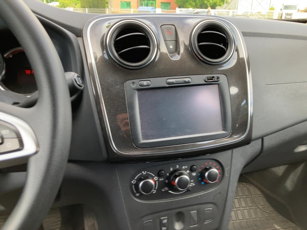 Fahrzeug-Bild 11