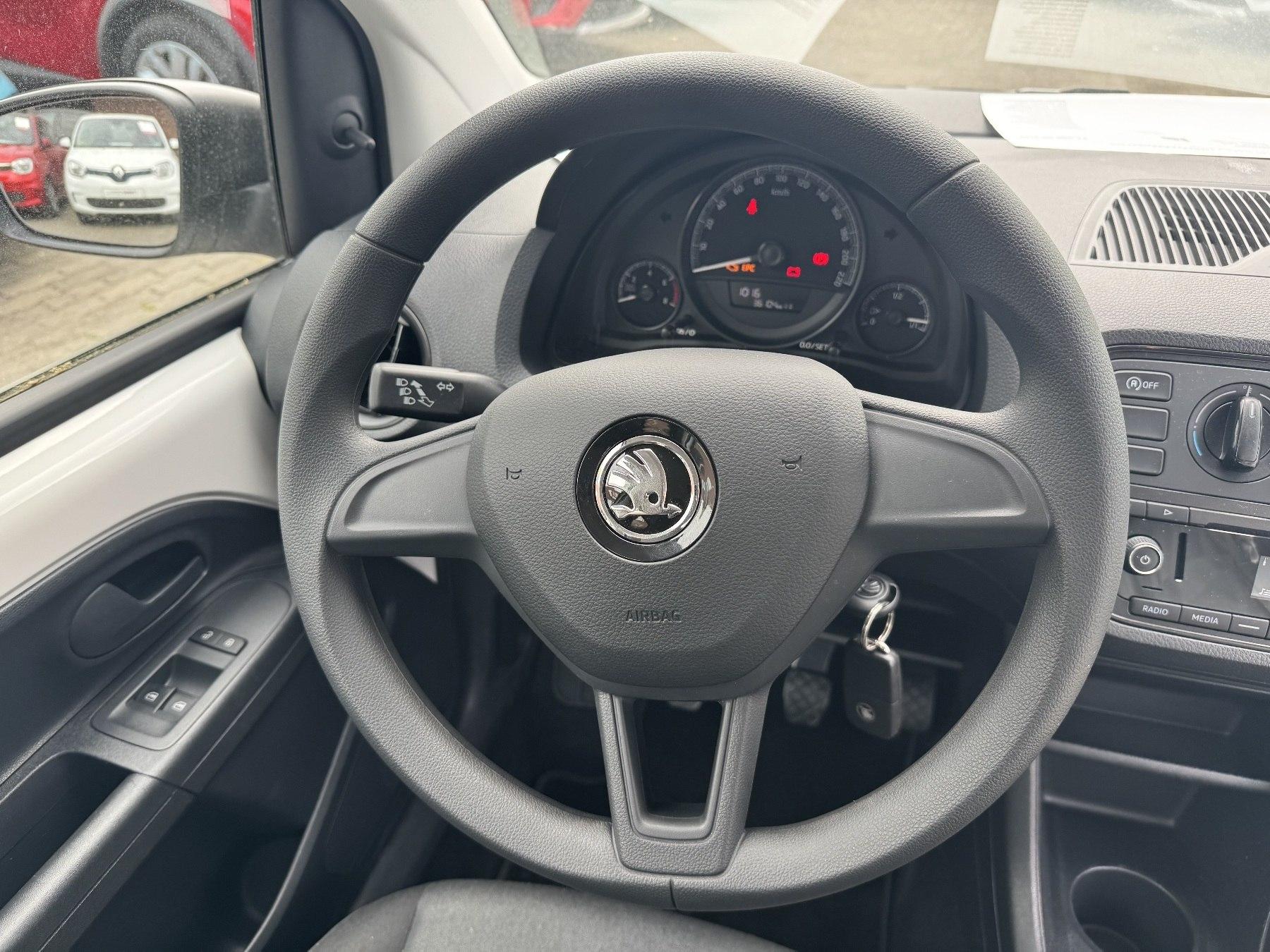 Fahrzeug-Bild 9