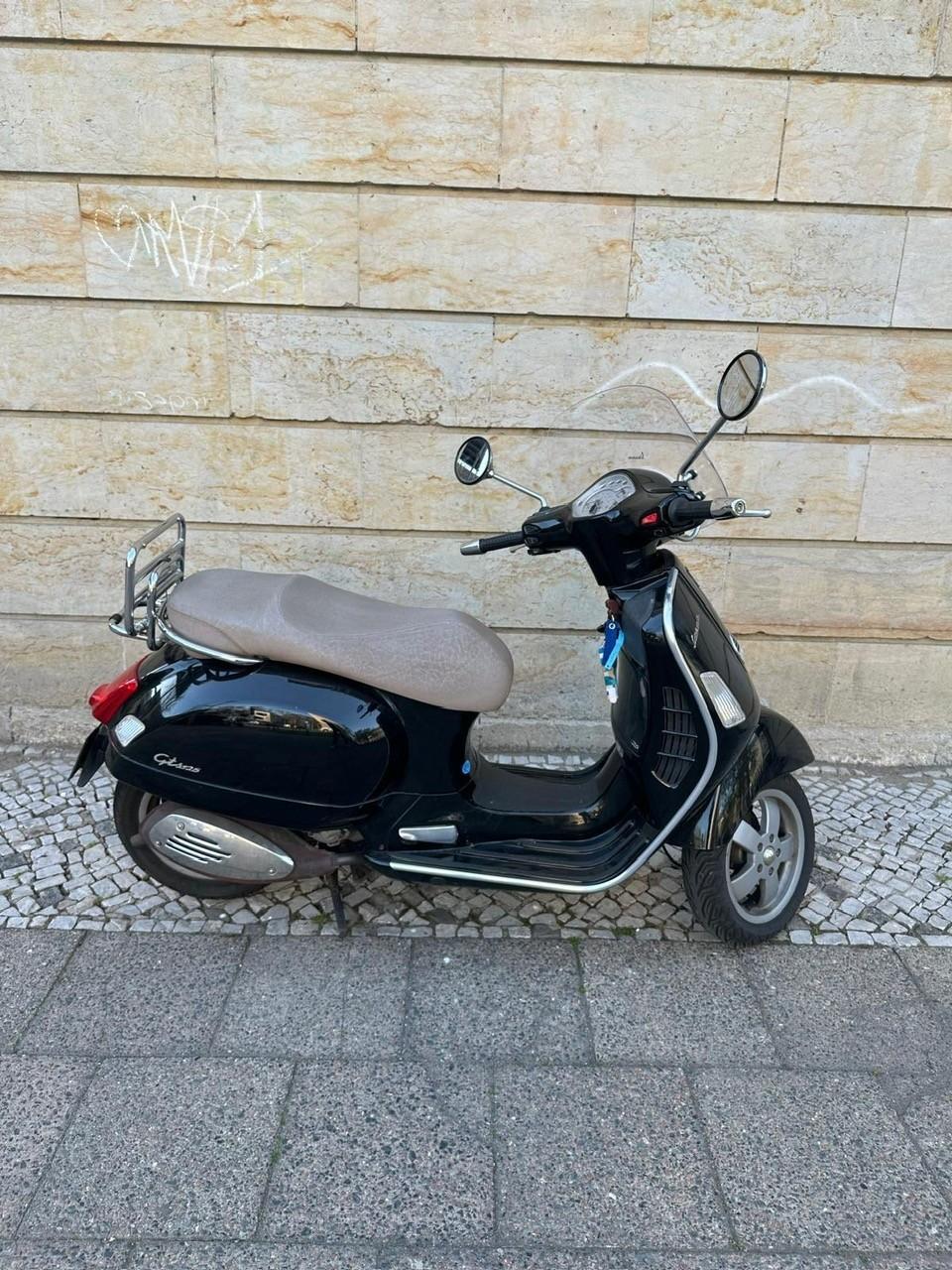 Fahrzeug-Bild 2