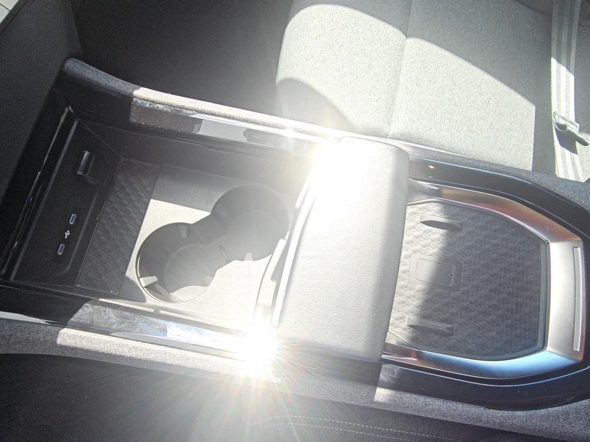 Fahrzeug-Bild 13