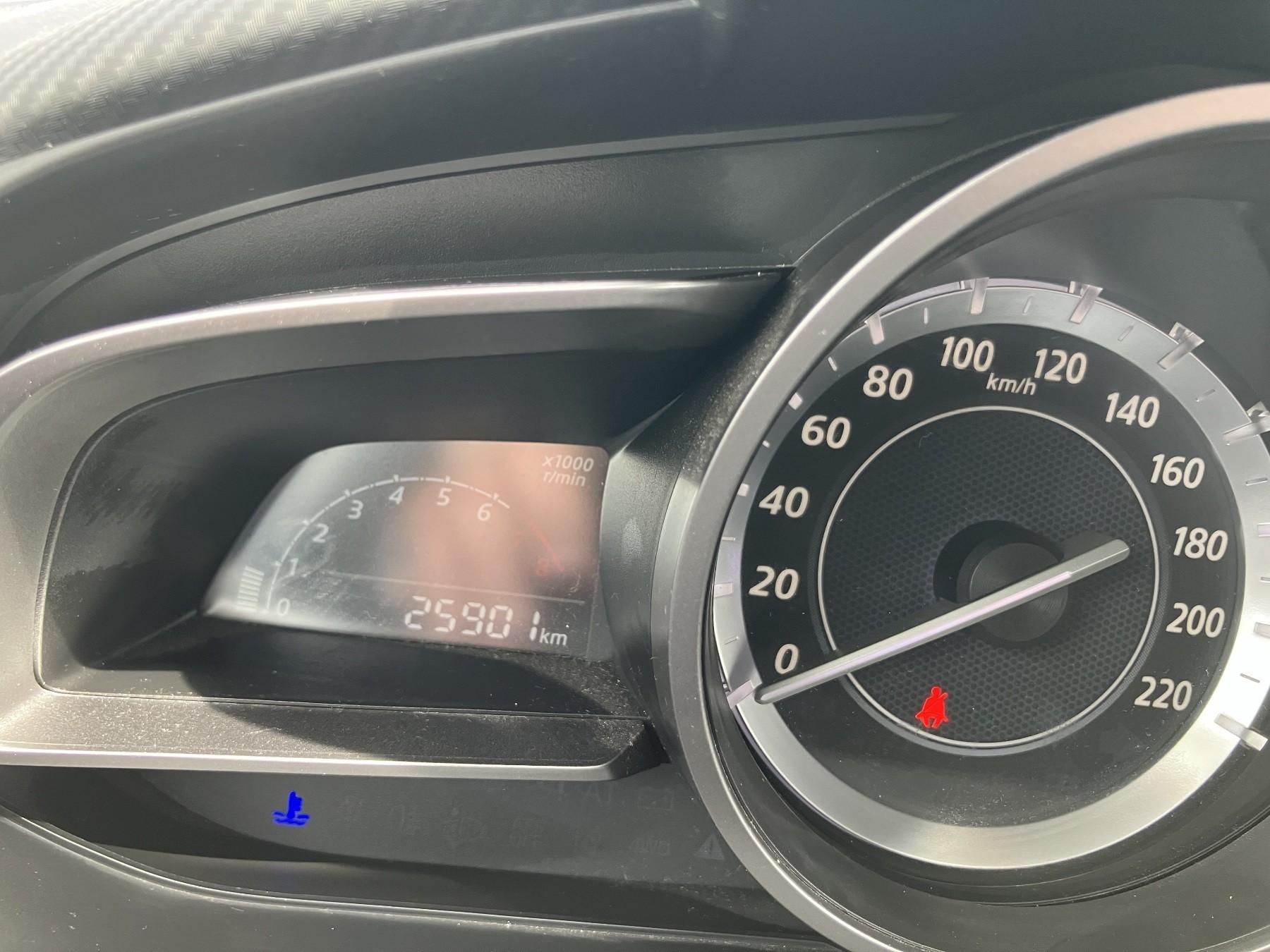 Fahrzeug-Bild 10