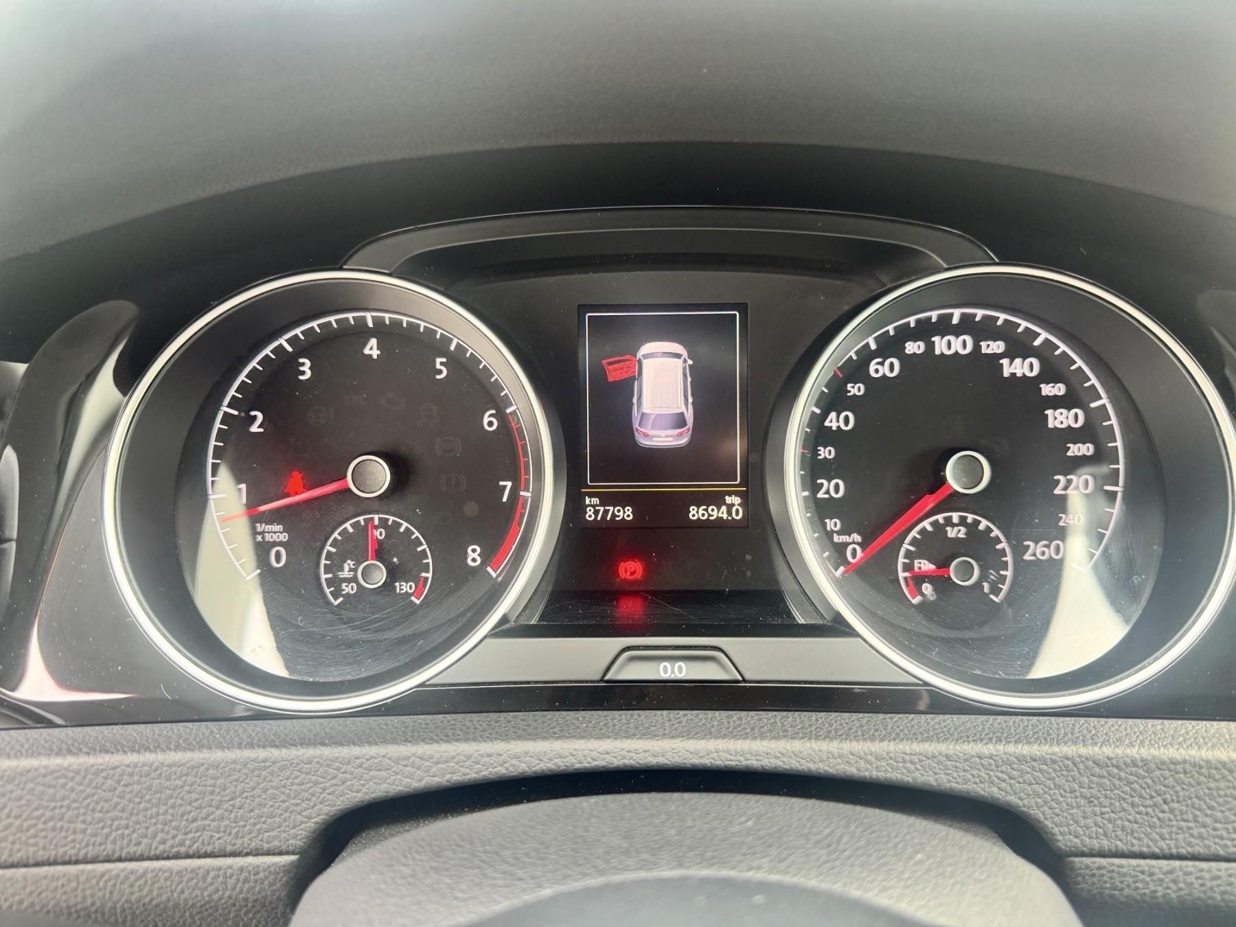 Fahrzeug-Bild 16