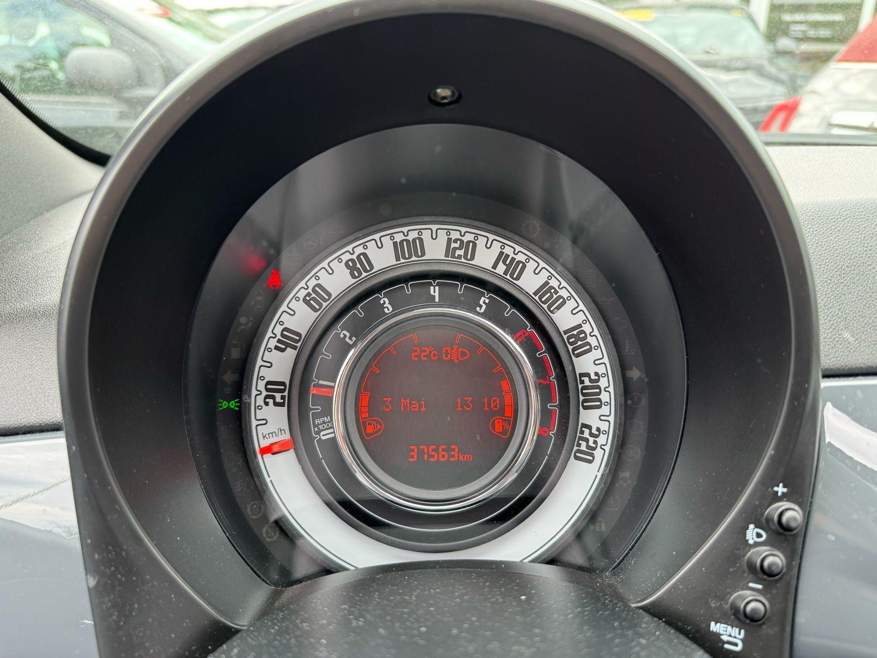 Fahrzeug-Bild 12