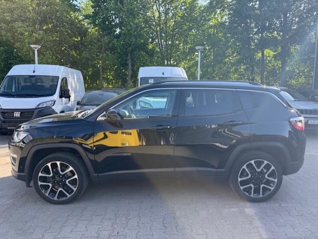 Fahrzeug-Bild 2