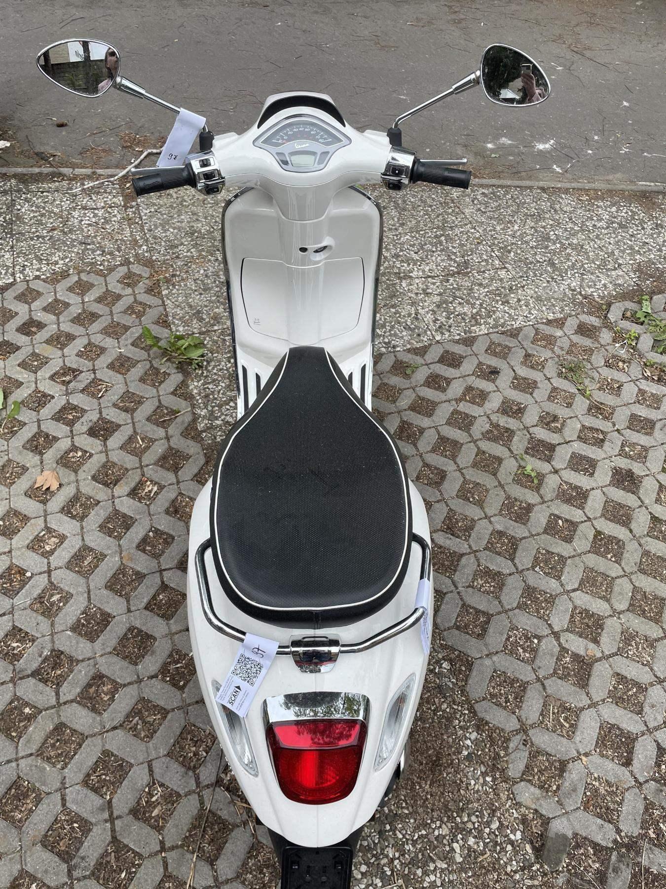 Fahrzeug-Bild 4