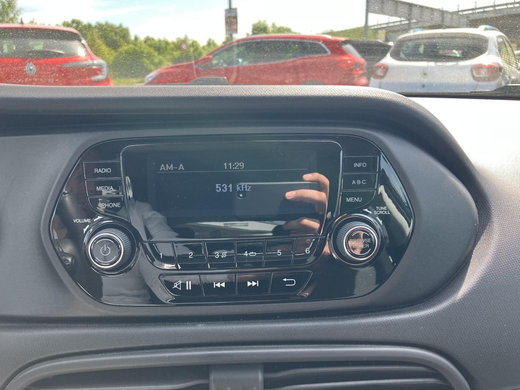 Fahrzeug-Bild 17