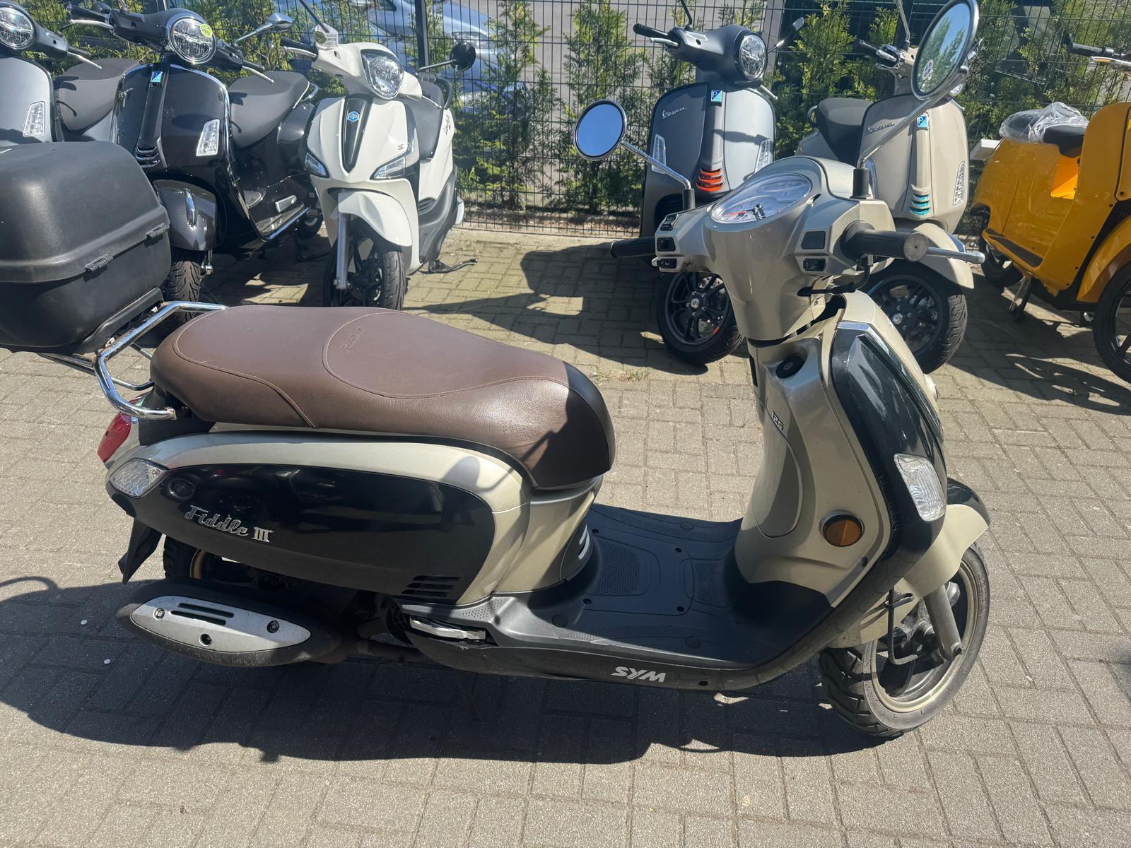Fahrzeug-Bild 2