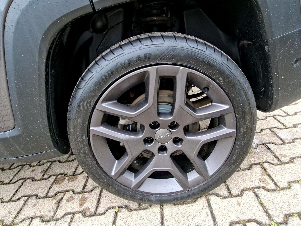 Fahrzeug-Bild 6