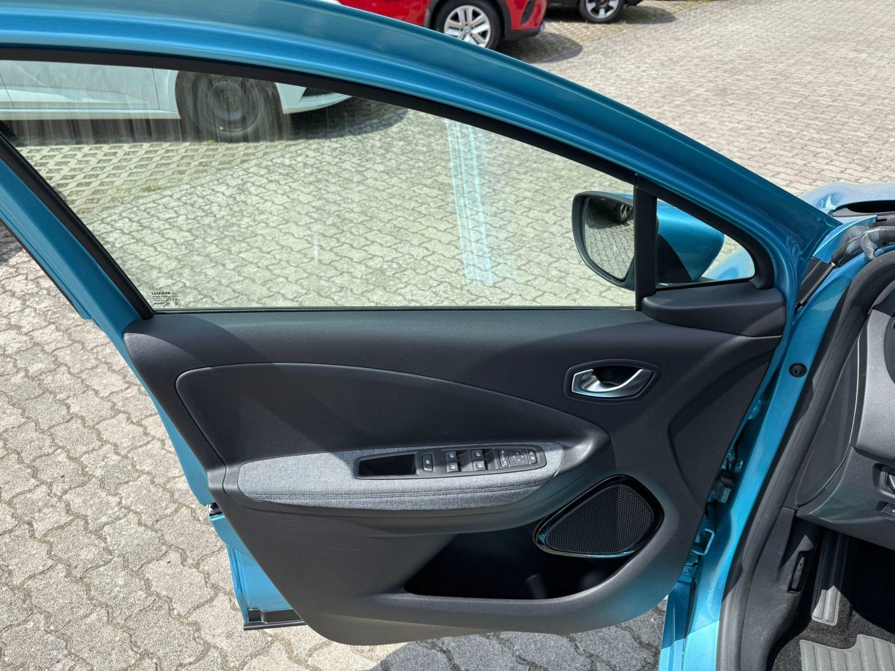 Fahrzeug-Bild 15