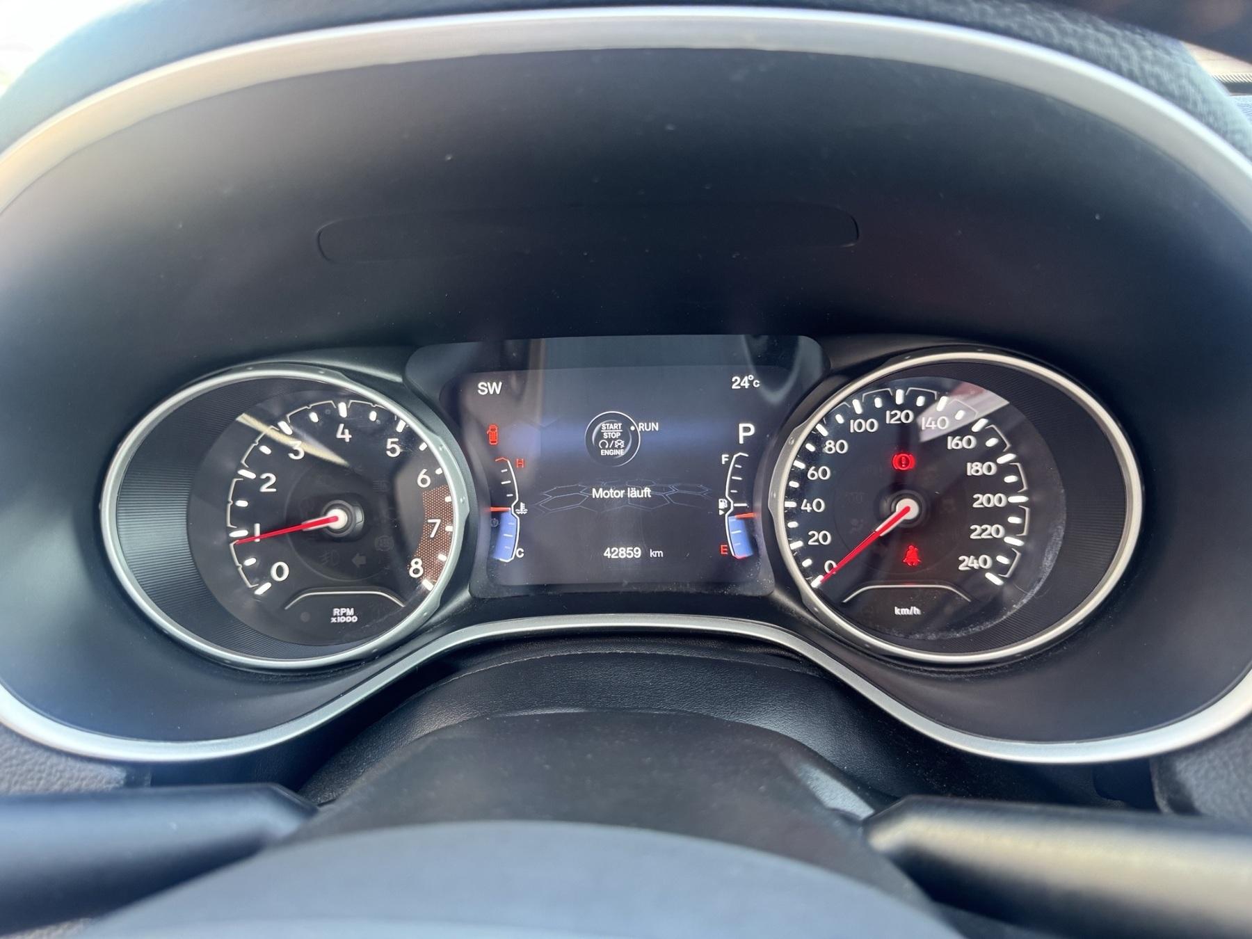 Fahrzeug-Bild 11