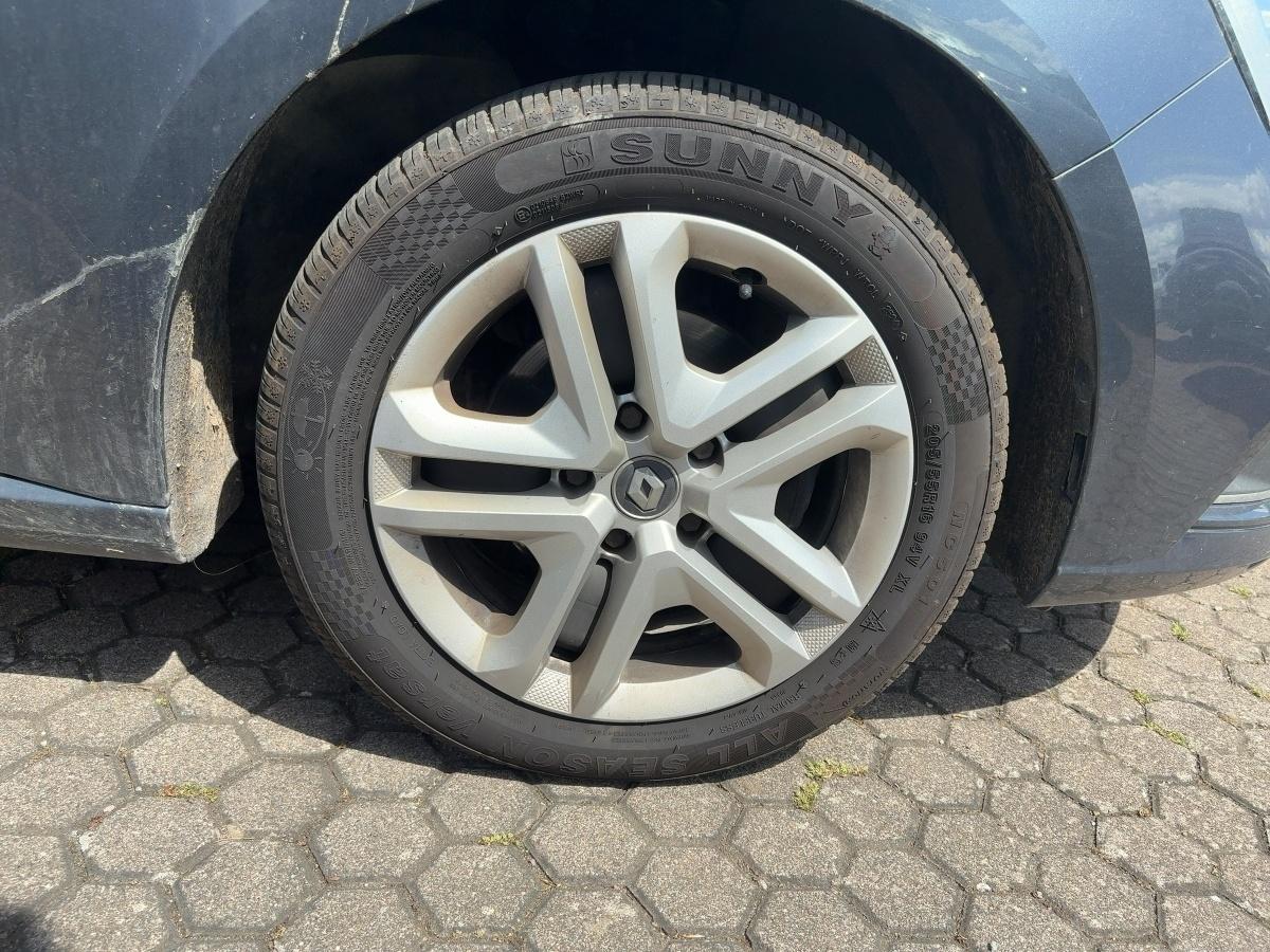 Fahrzeug-Bild 6