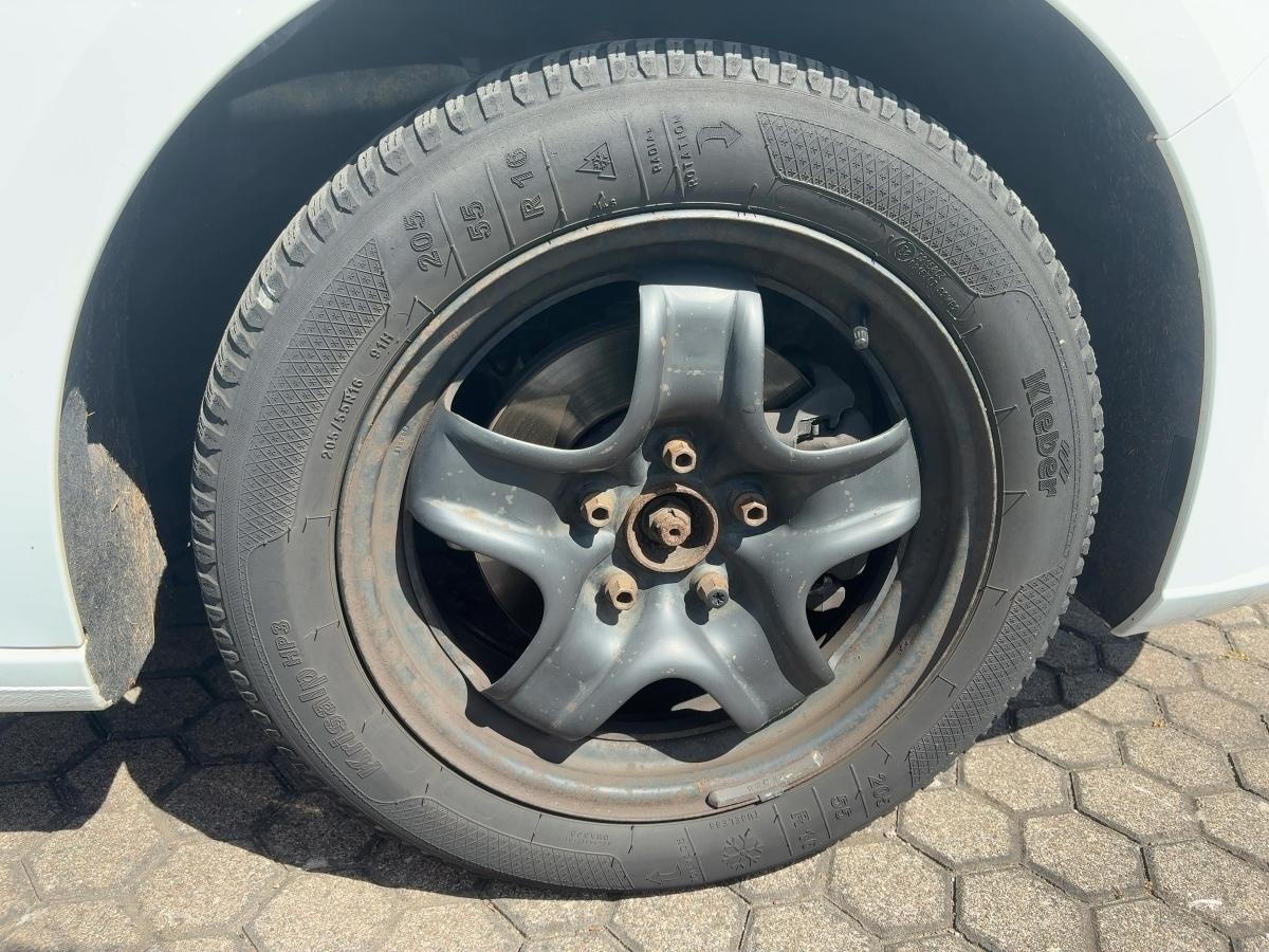 Fahrzeug-Bild 6