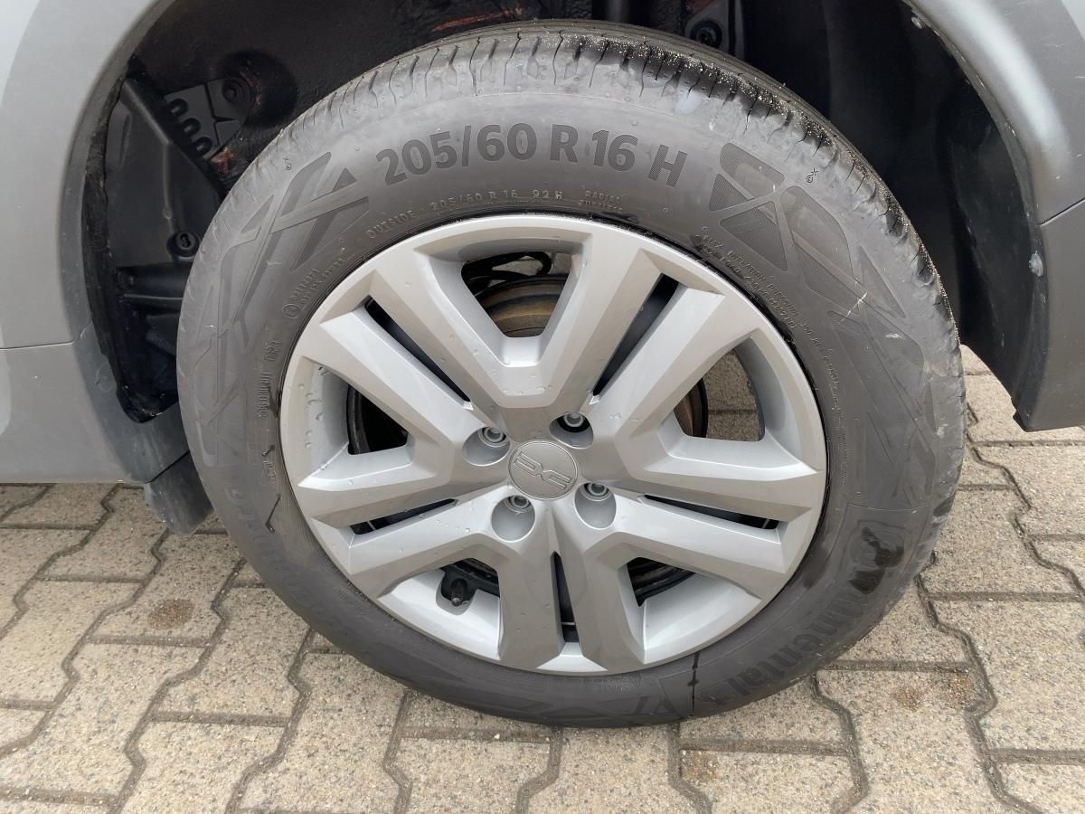 Fahrzeug-Bild 6