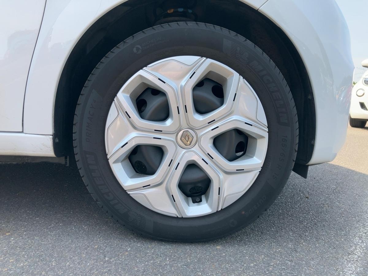 Fahrzeug-Bild 6