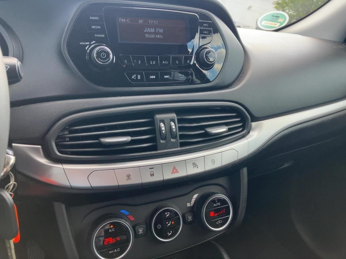 Fahrzeug-Bild 11