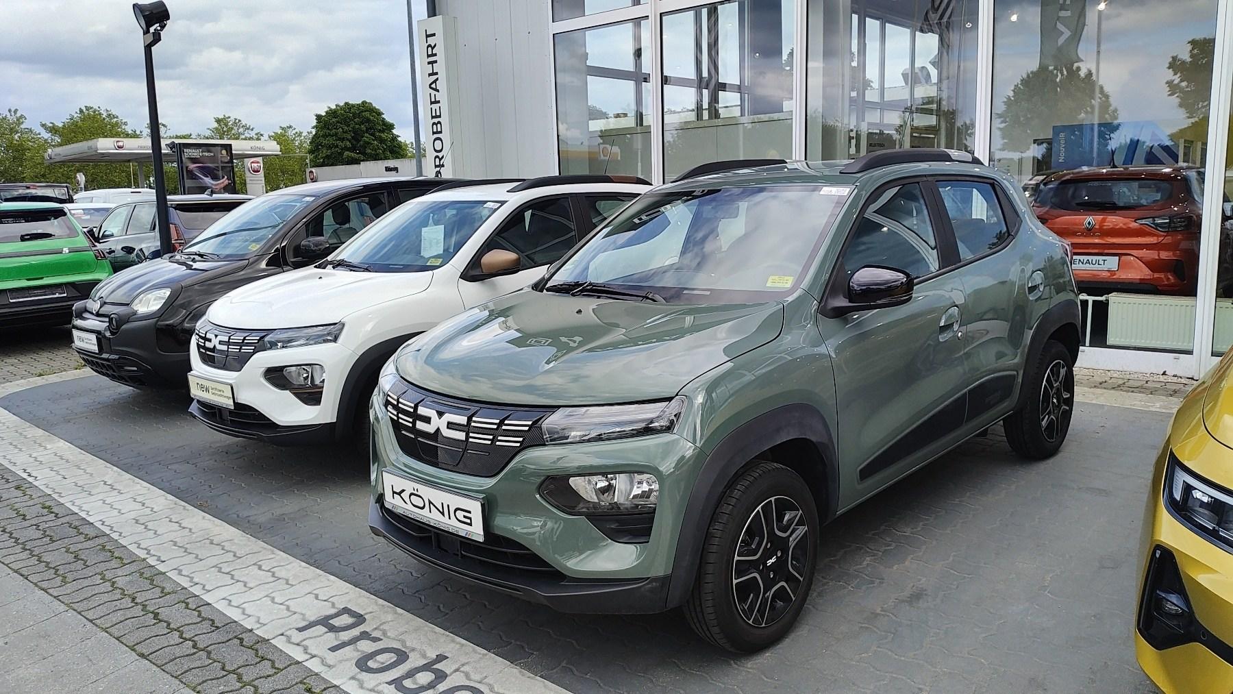 Dacia Spring Essential