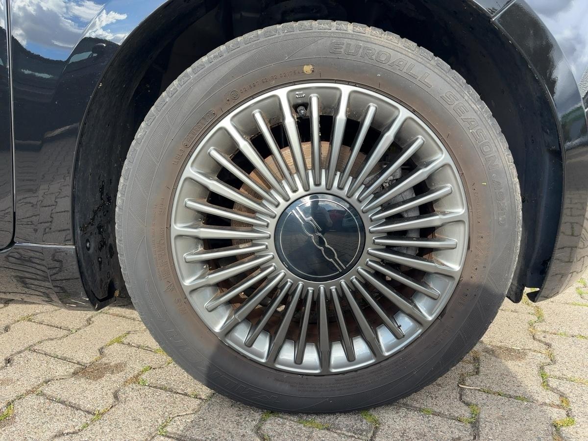 Fahrzeug-Bild 13