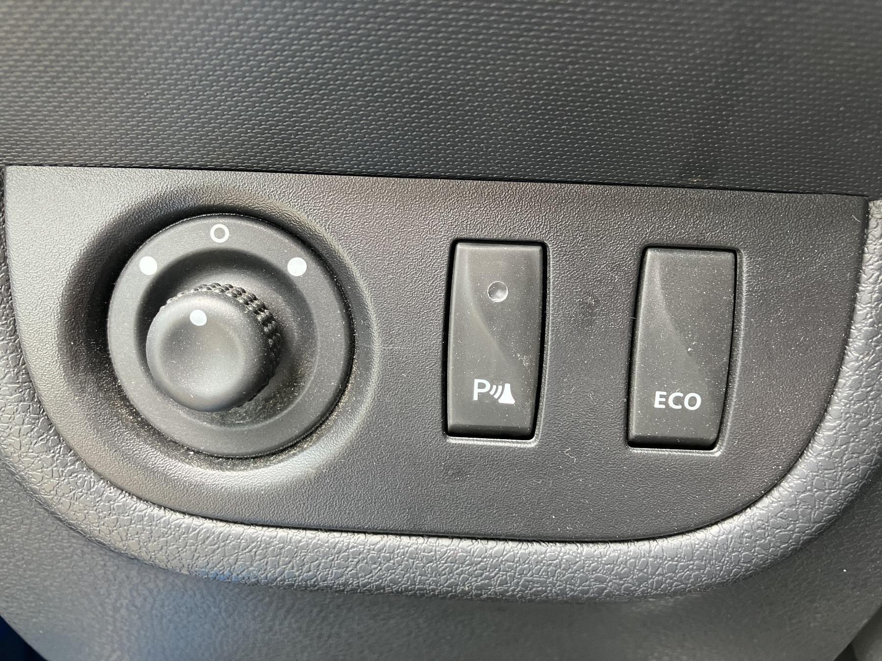 Fahrzeug-Bild 12