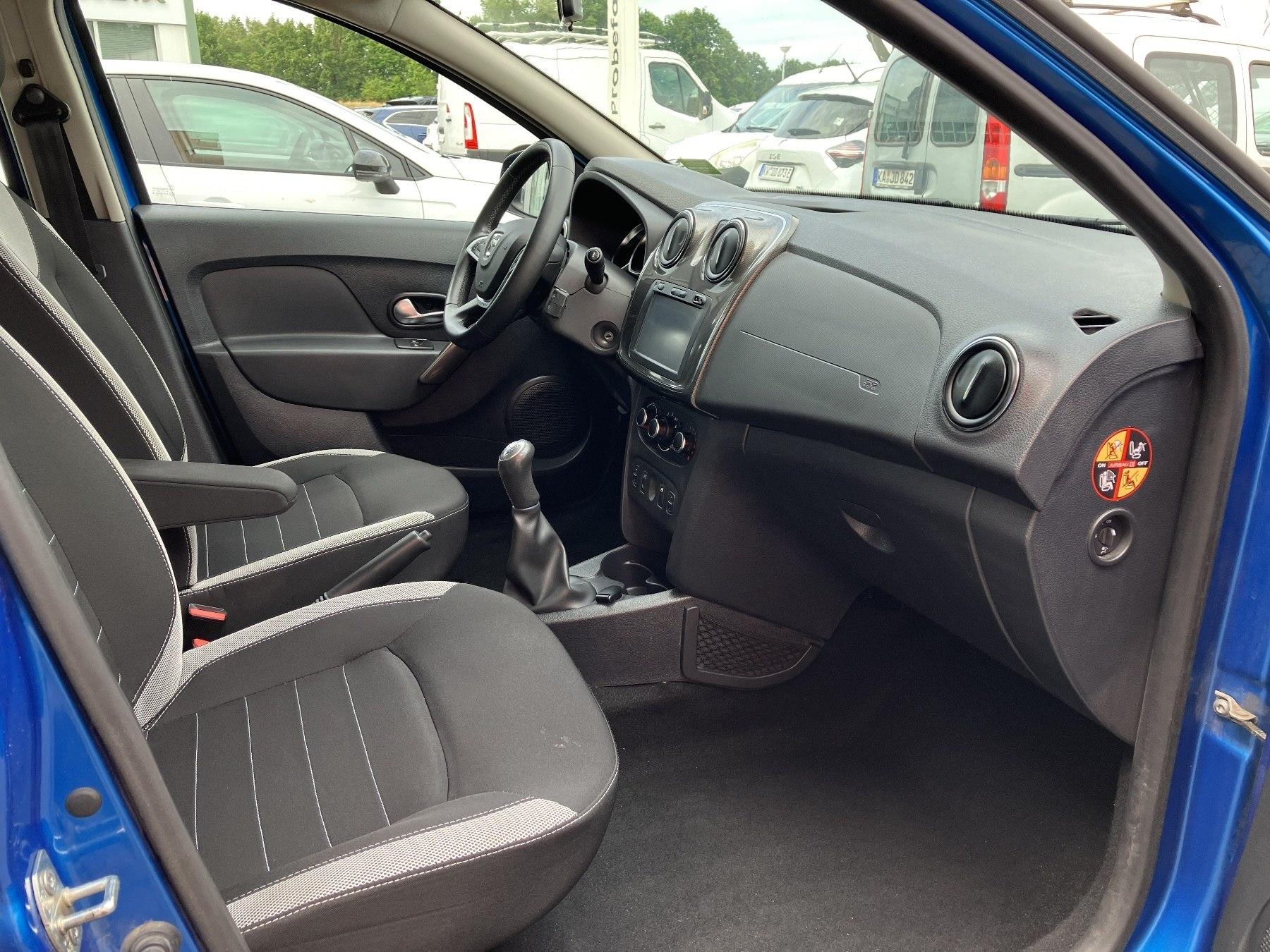 Fahrzeug-Bild 4
