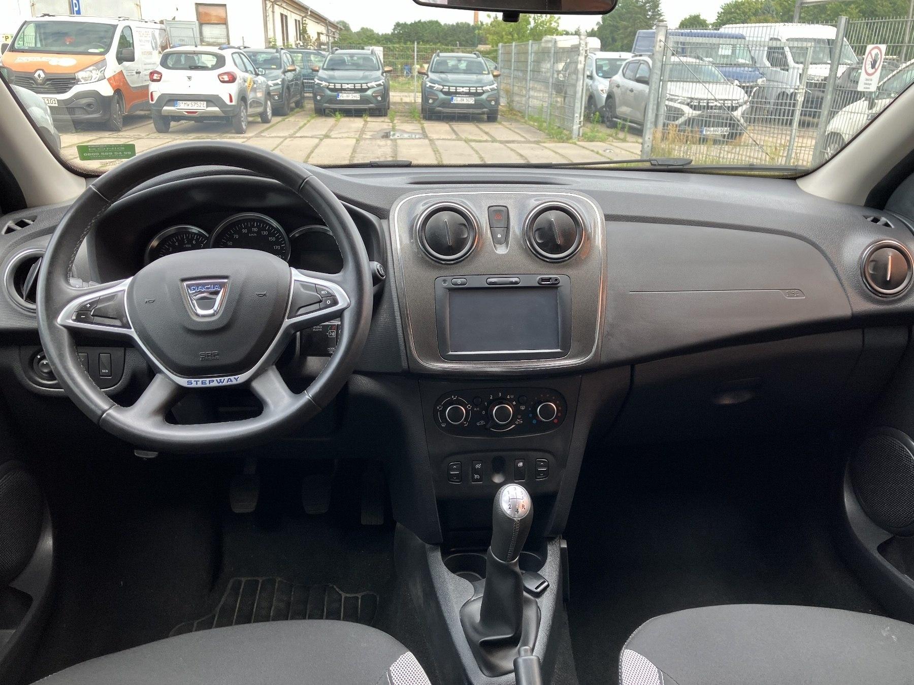Fahrzeug-Bild 9