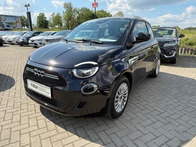 Fiat 500e Action