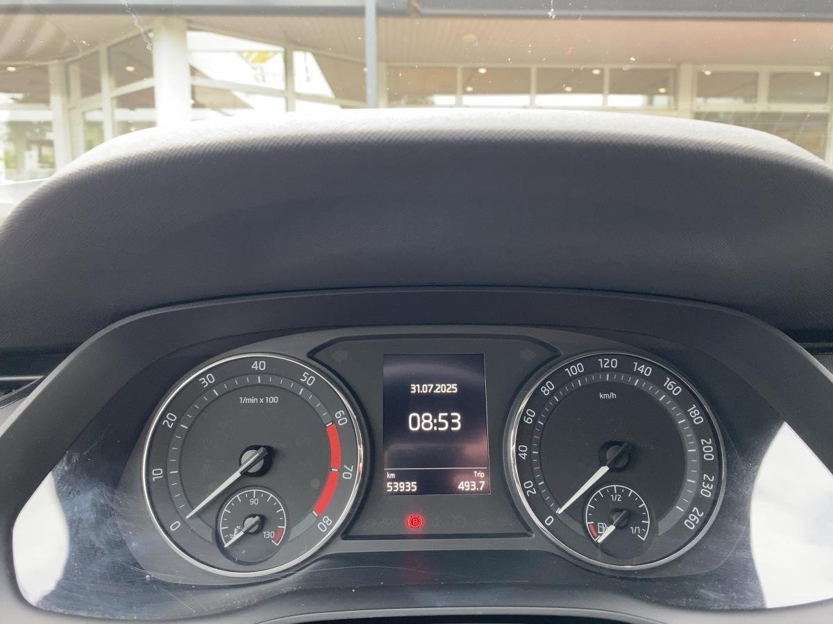Fahrzeug-Bild 15