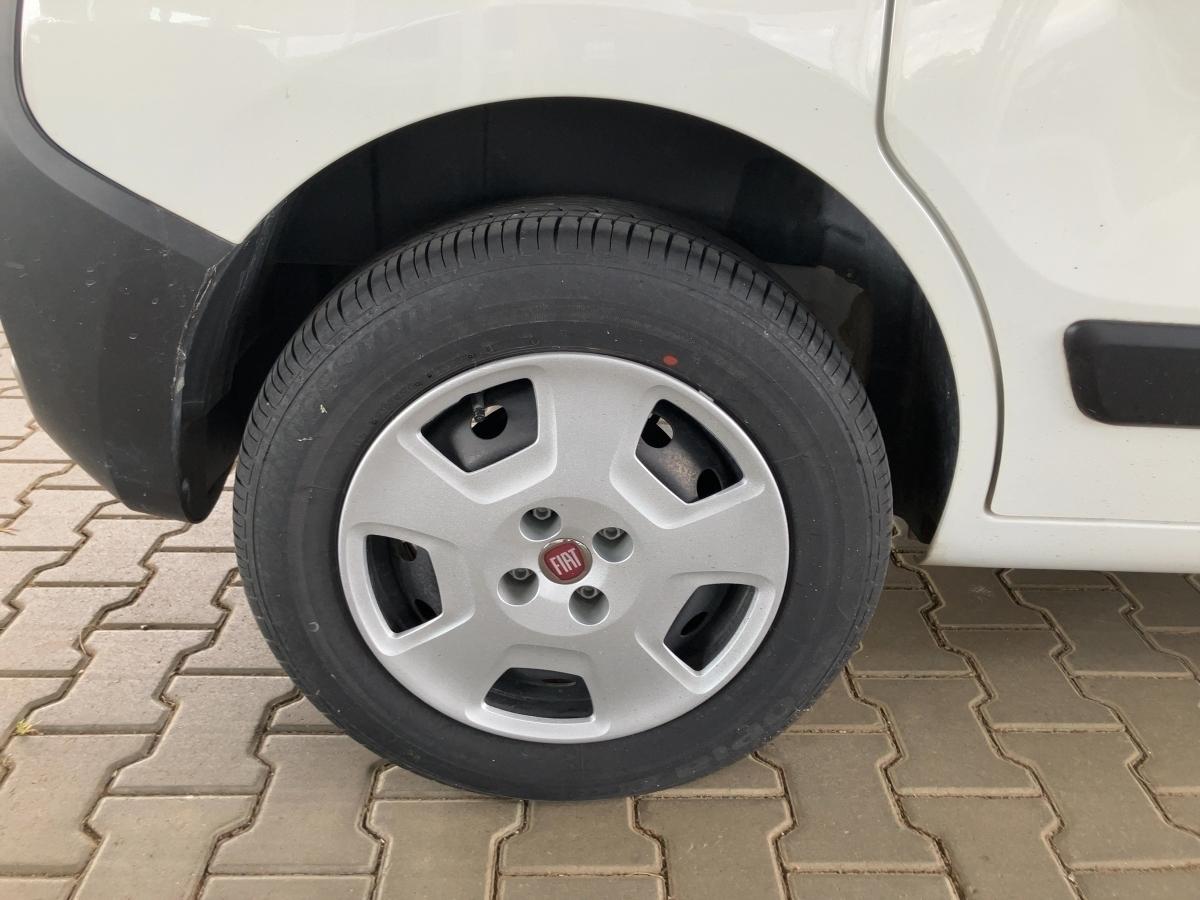 Fahrzeug-Bild 6