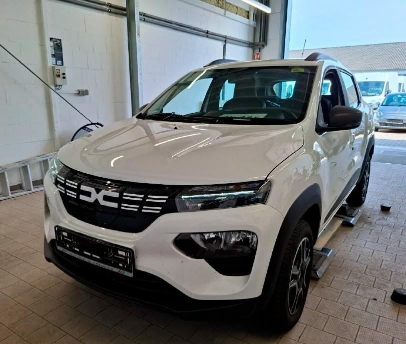 Dacia Spring Essential 45