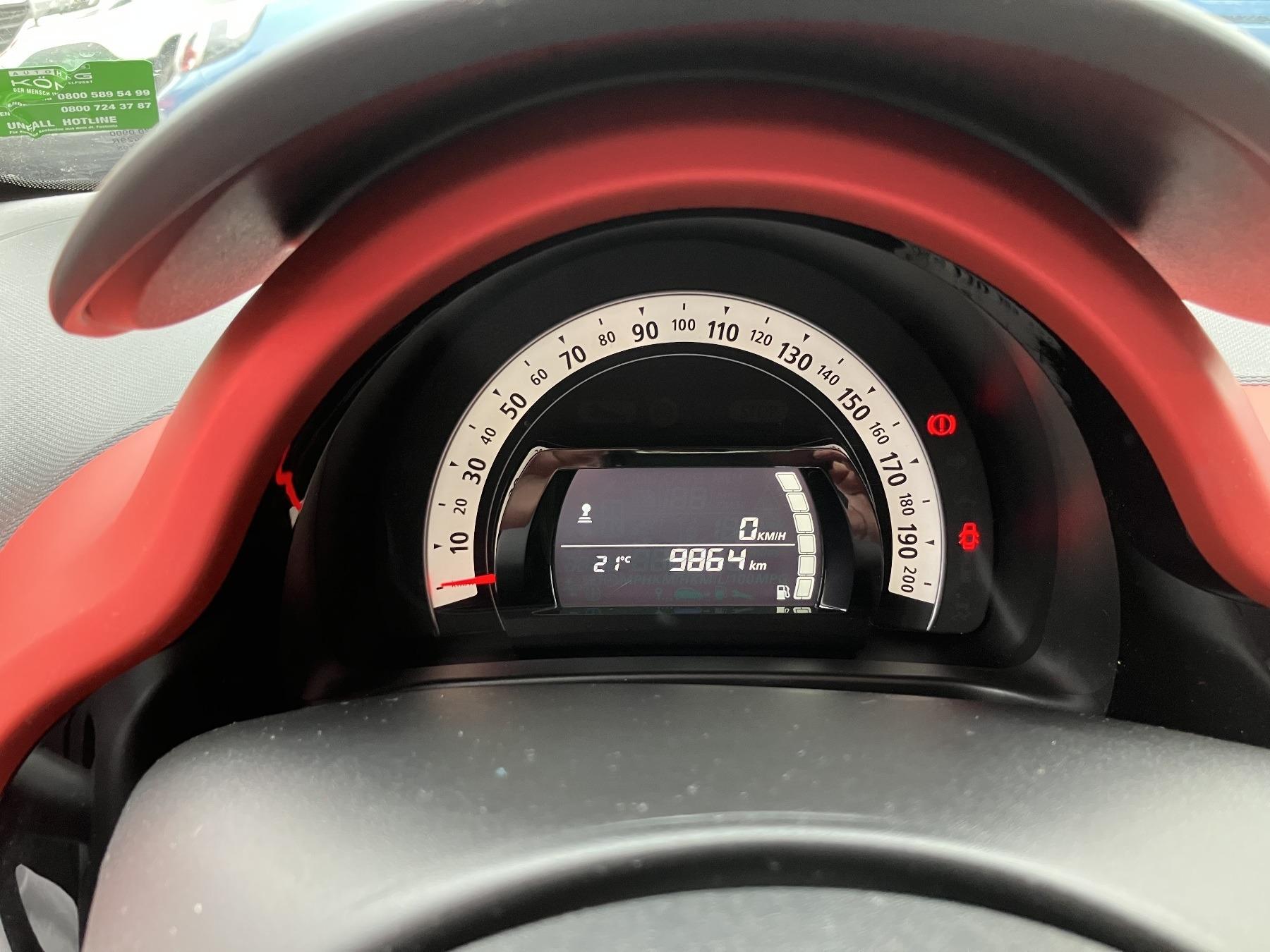 Fahrzeug-Bild 12